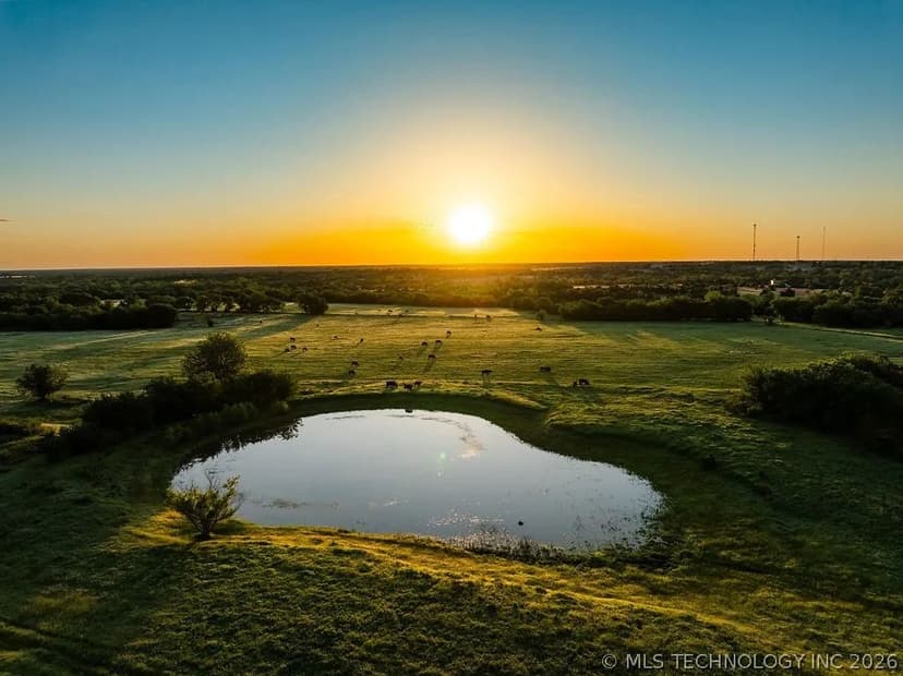 Property from 22 W Glencoe Road - KW