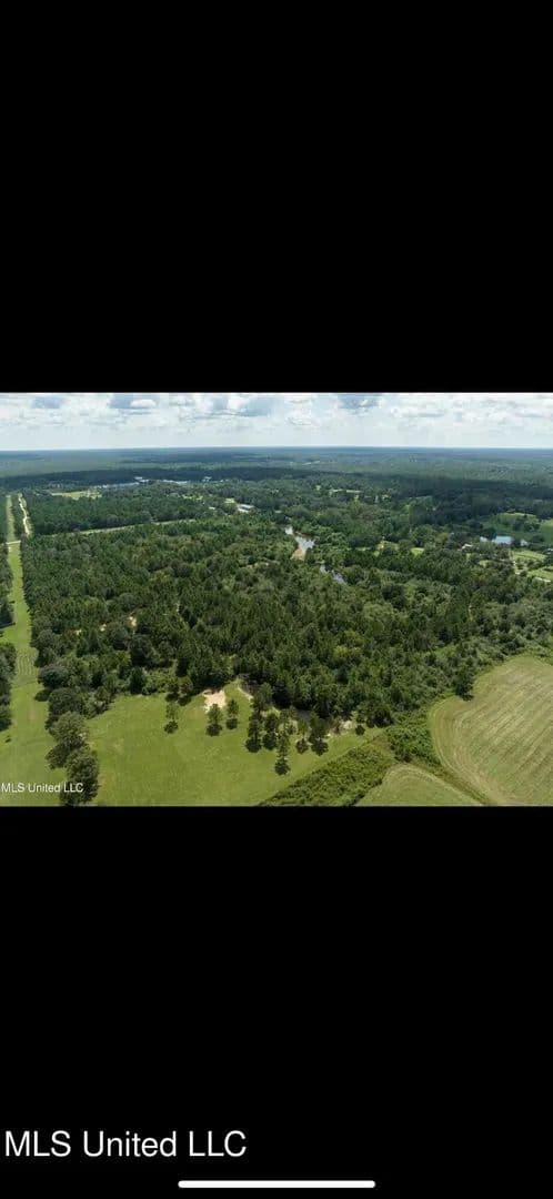 Lots & Land-Other in Picayune