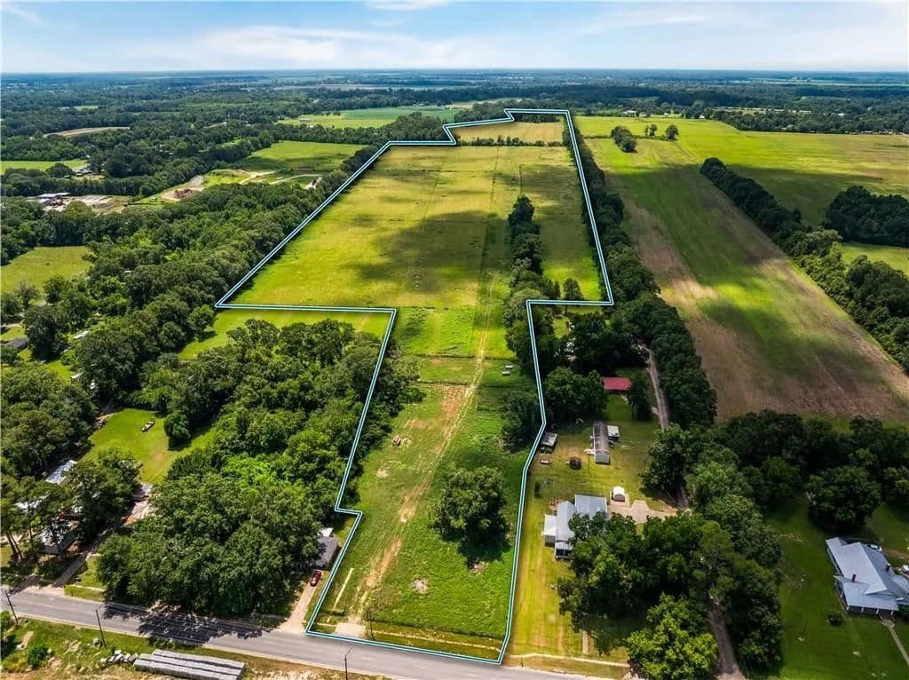 Lots & Land-Other in Mansura - Mansura, Louisiana, 71350