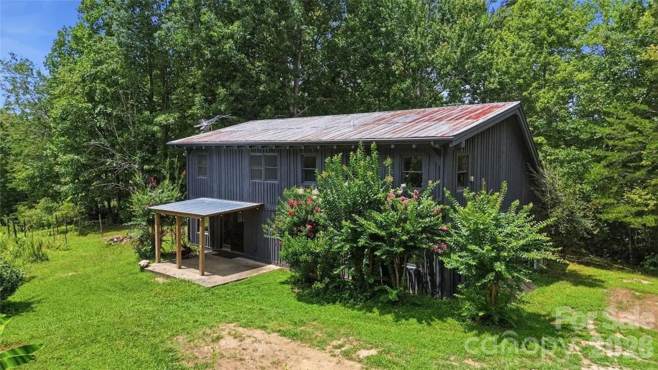 316-318 Cane Creek Mountain Road - Union Mills, North Carolina, 28167