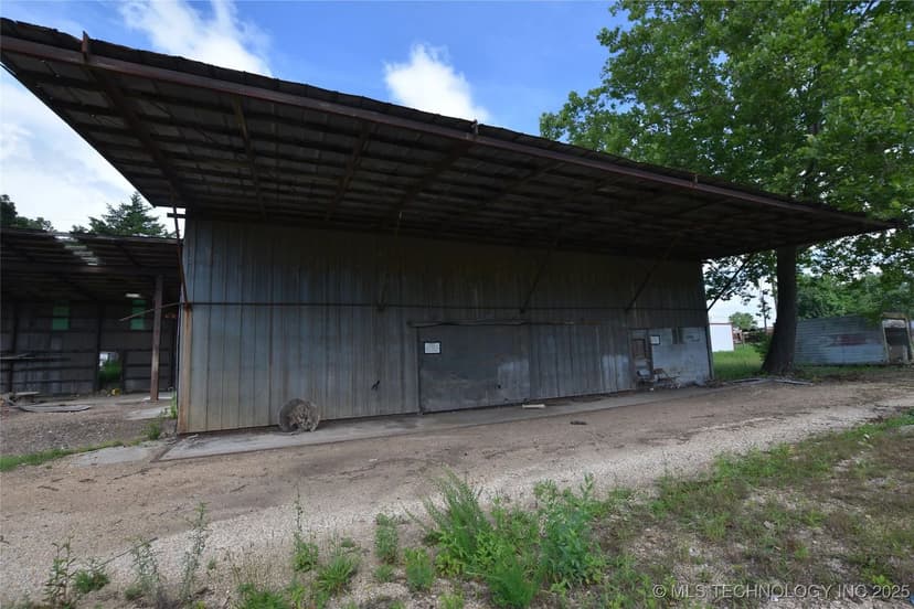 Property from 470564 Hwy 51 - KW