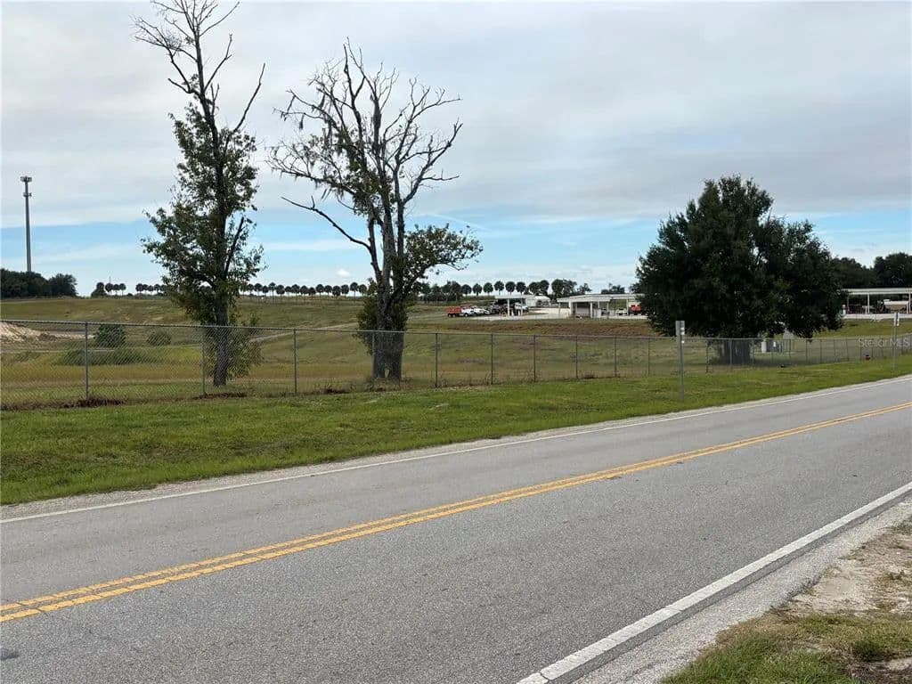 Vacant Land in Apopka - Apopka, Florida, 32712
