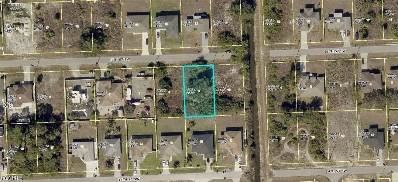 Lots & Land-Other in Lehigh Acres - Lehigh Acres, Florida, 33976