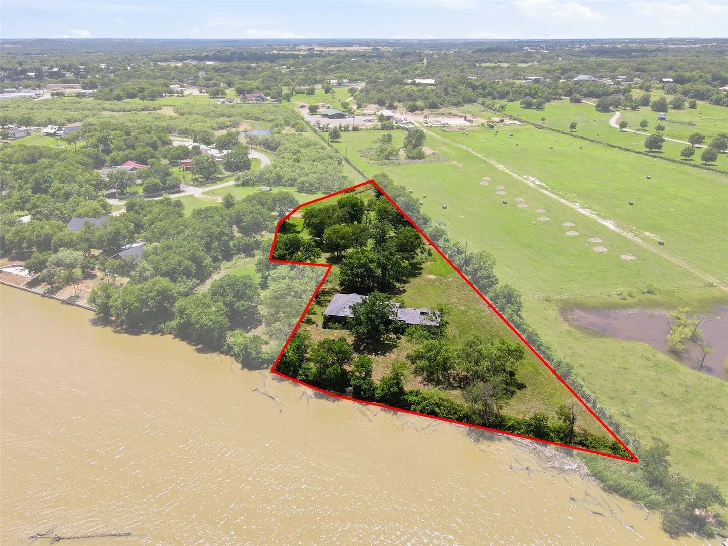 1.77 Acres of Land for Sale in Granbury, Texas - land for sale