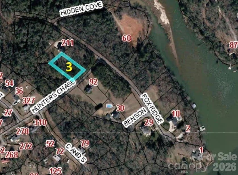 Lots & Land-Other in Hickory - Hickory, North Carolina, 28601