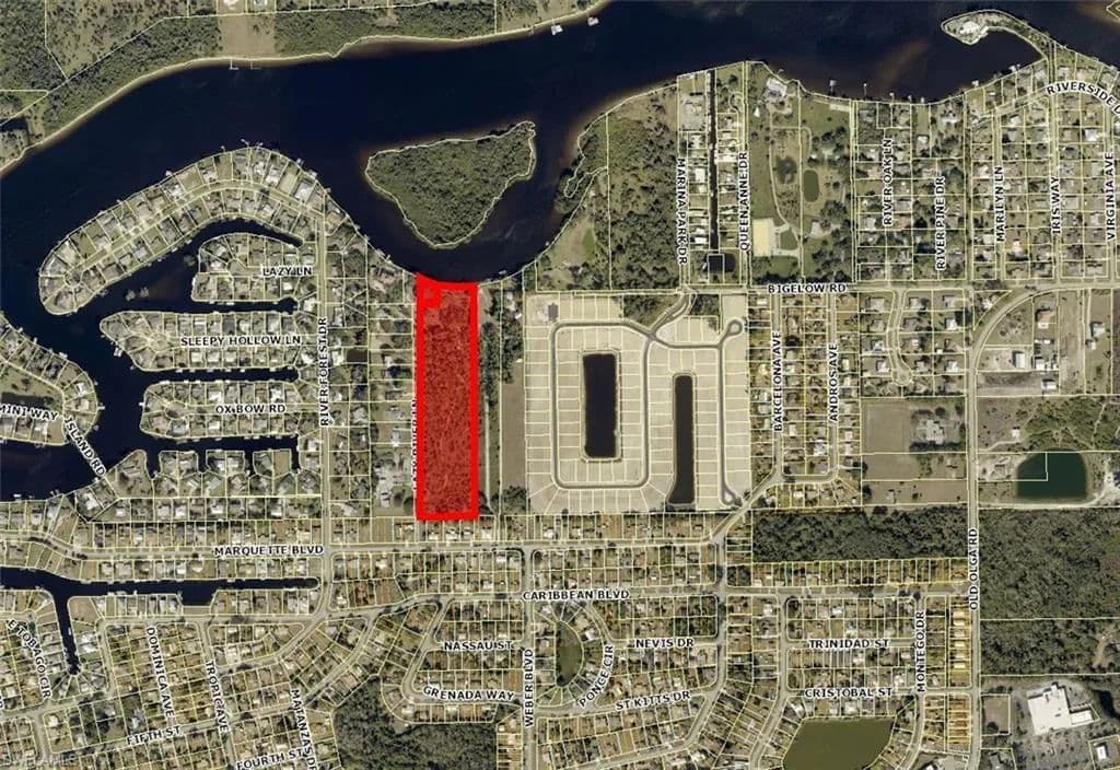 Property from 2330 Lazy River LN - KW - Fort Myers, Florida, 33905