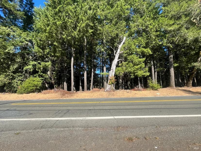 Lots & Land-Other in Willits
