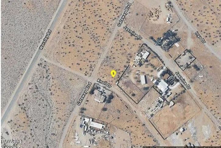 Property from Gateway Boulevard - KW - Desert Hot Springs, California, 92240