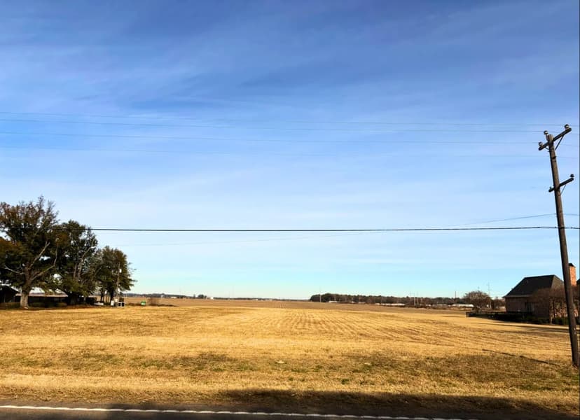 1.7 Acre Homesite in Humphreys County in Belzoni, MS