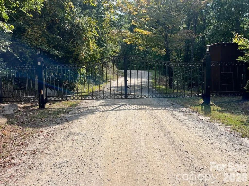 Lots & Land-Other in Morganton - Morganton, North Carolina, 28655