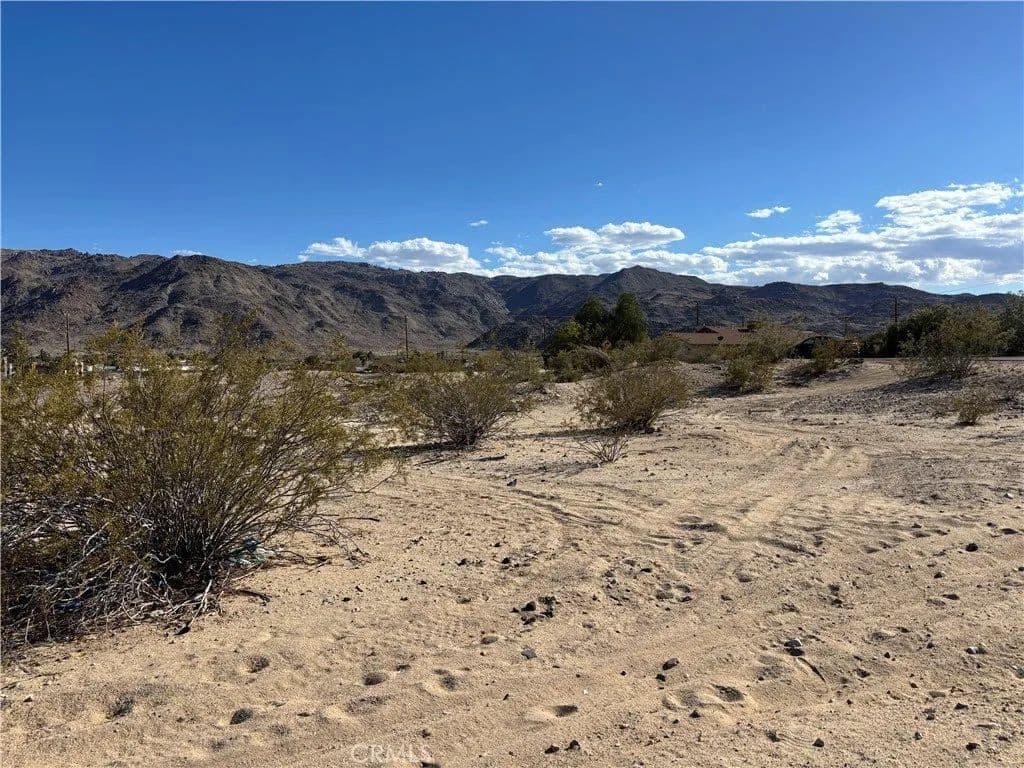 Lots & Land-Other in 29 Palms - California, 92277
