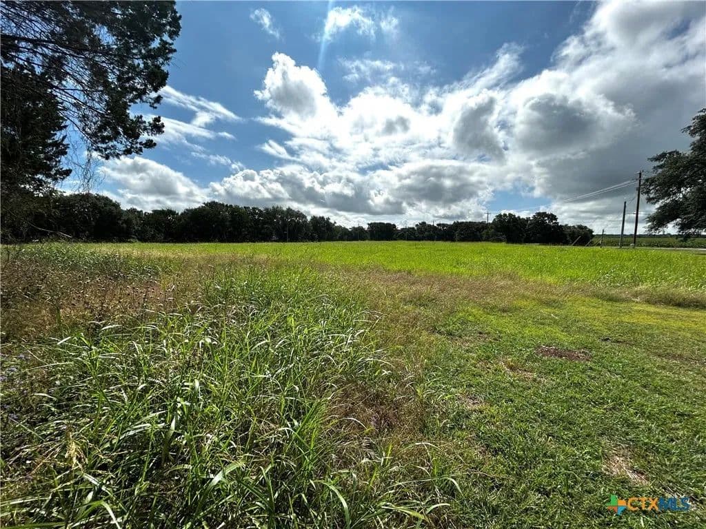 3.52 Acres of Land for Sale in Salado, TX - land for sale