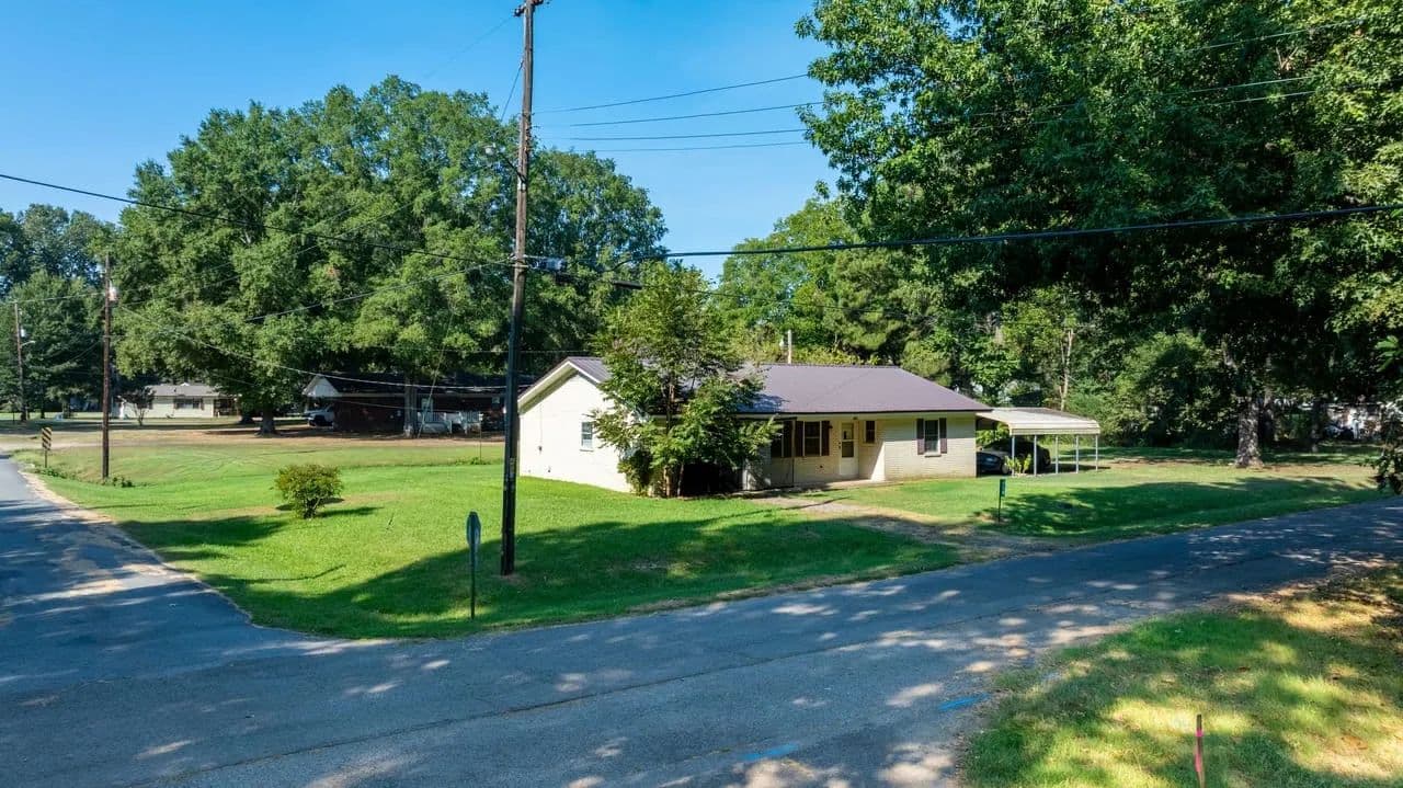 2 Bed 1.5 Bath Home at 402 W Barnett Street, Kensett, Arkansas - Kensett, Arkansas, 72082