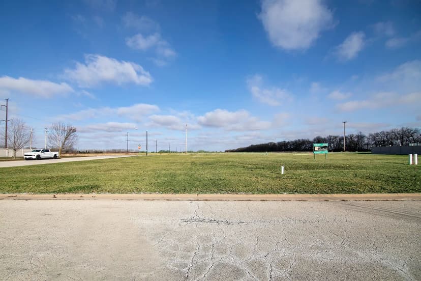 Vacant Land in Bourbonnais