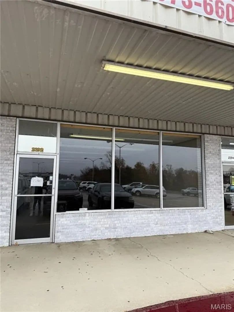 Prime 2,000 Sq. Ft. Commercial Space For Lease