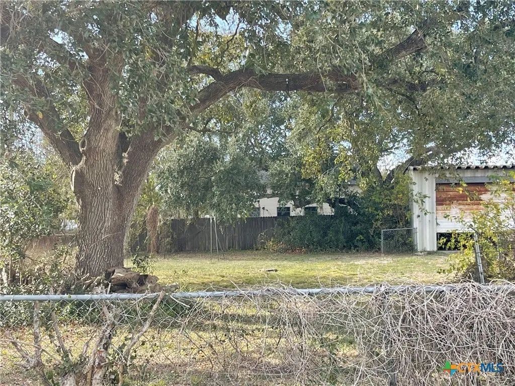 Vacant Land in Palacios - Palacios, Texas, 77465