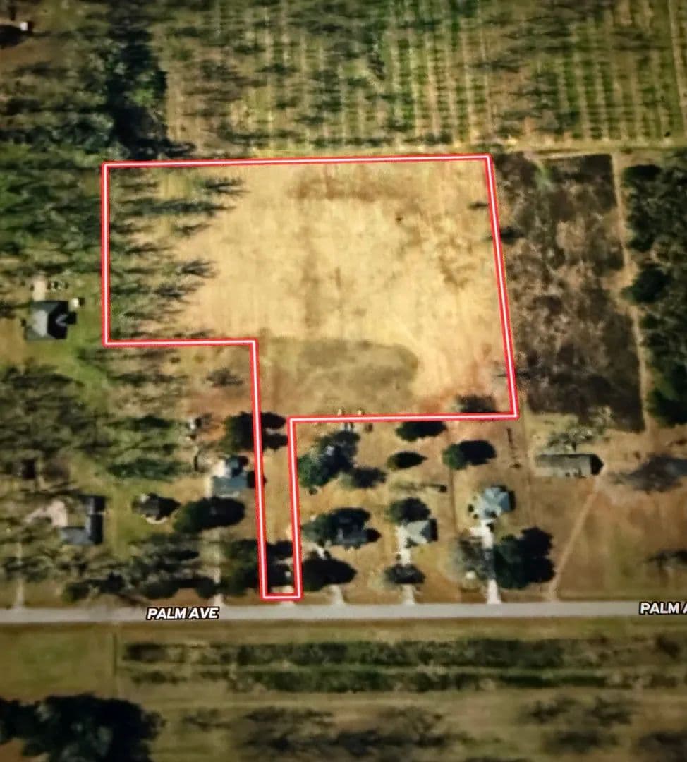 Endless possibilities await on this expansive 8.8-acre residential lot. - Albany, Georgia, 31705