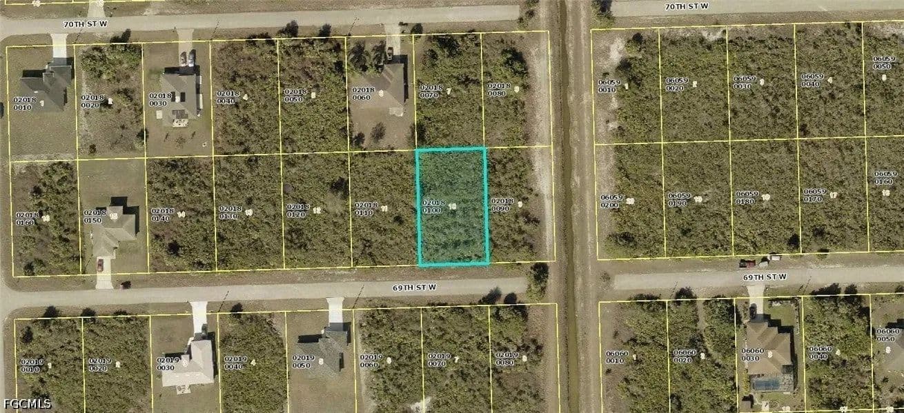 Lots & Land-Other in Lehigh Acres - Lehigh Acres, Florida, 33971
