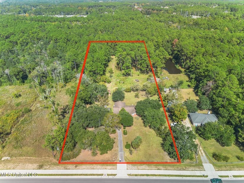 Lots & Land-Other in Biloxi