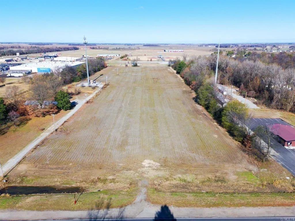 Vacant Land (0-10 Acres) in Trumann - Trumann, Arkansas, 72472