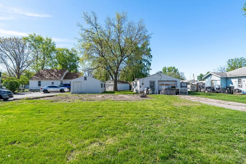 Property from 505 Pine Street - KW