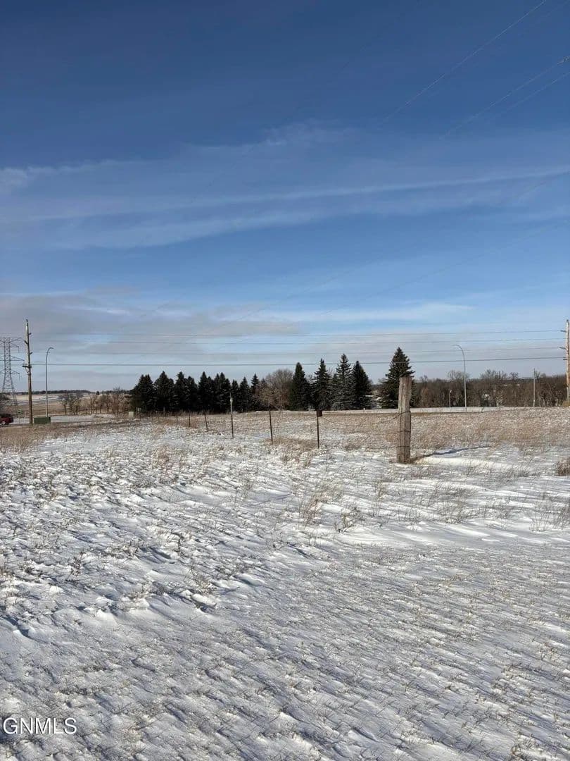 Lots & Land-Other in Bismarck - Bismarck, North Dakota, 58503