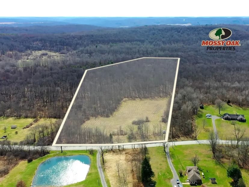 18 +/- Acres Eau Claire Rd Marion Township Butler