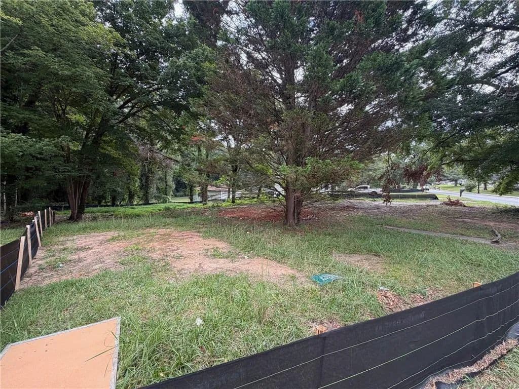 Vacant Land in Atlanta - Atlanta, Georgia, 30331