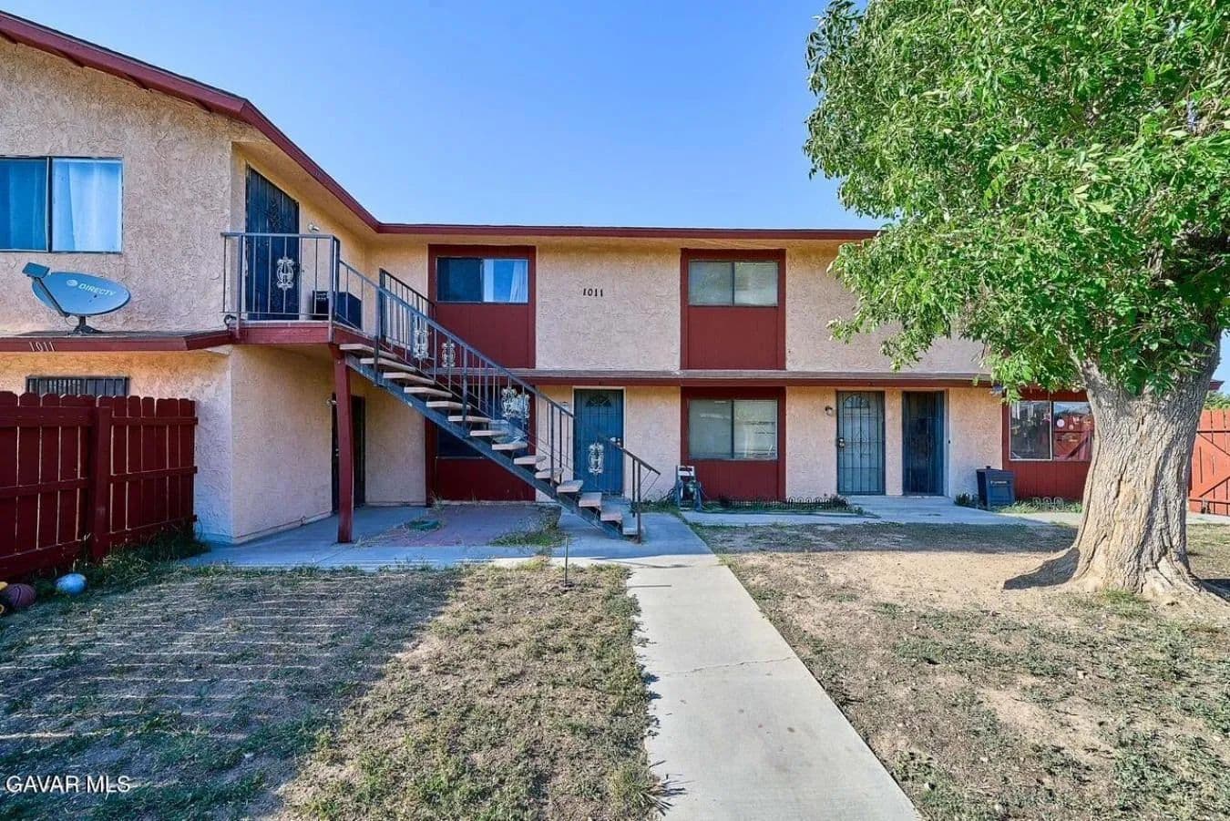 1011 W Avenue - Lancaster, California, 93534