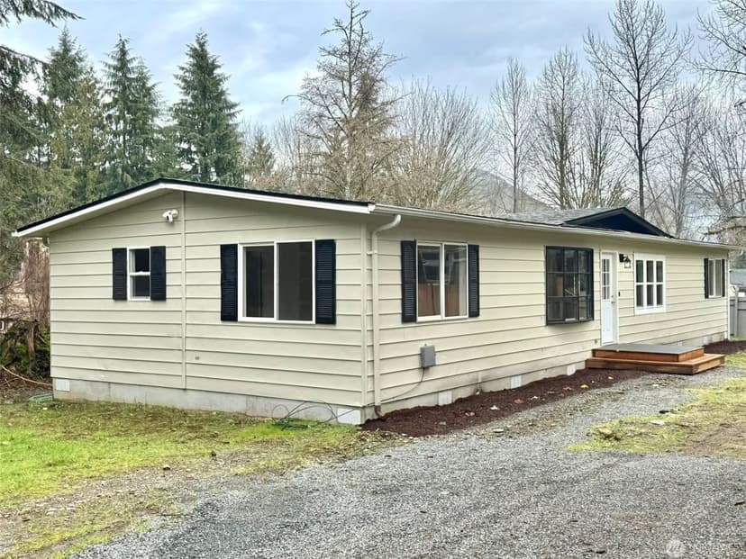 3 Bedroom Home in Granite Falls!