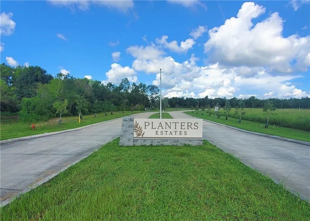 Vacant Land in Belle Chasse - Belle Chasse, Louisiana, 70037