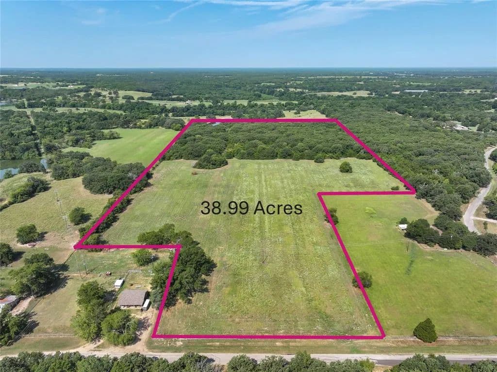 Vacant Land in Grand Saline - Grand Saline, Texas, 75140