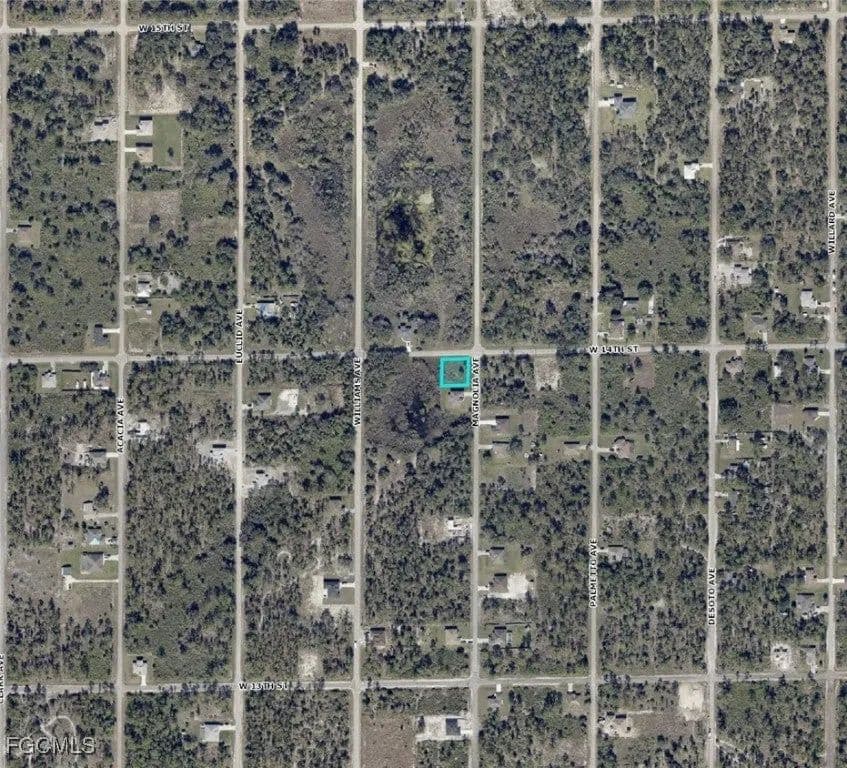 Lots & Land-Other in Lehigh Acres - Lehigh Acres, Florida, 33972