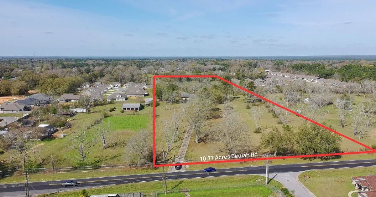 Home on 10 Acre Pecan Orchard in Pensacola - Pensacola, Florida, 32526