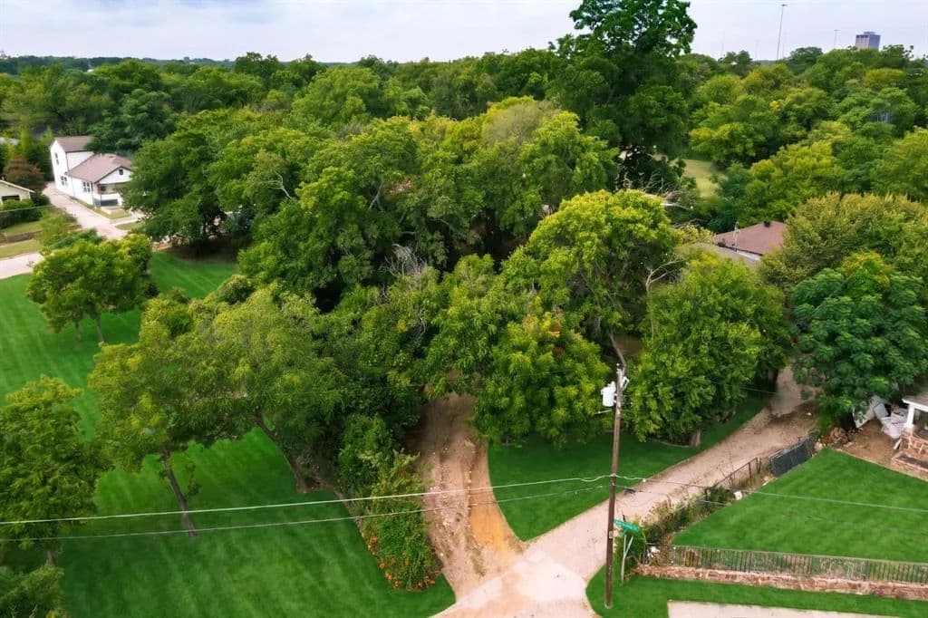 Vacant Land in Dallas - Dallas, Texas, 75203