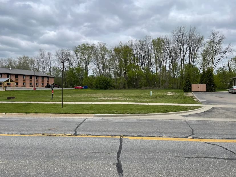 Property from 00 Brown Boulevard - KW