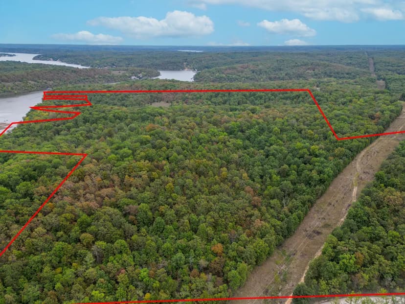 131± Acres of Endless Possibilities at Lake of the Ozarks for Sale – Camden County