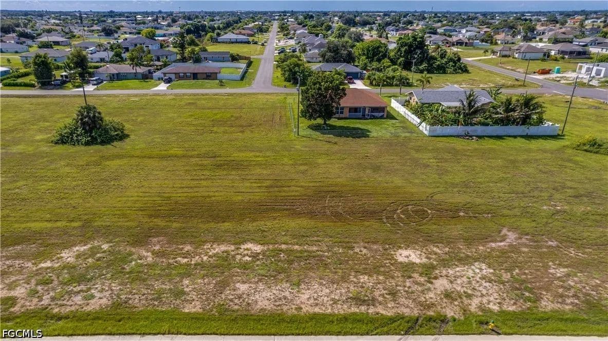 Vacant Land in Cape Coral - Cape Coral, Florida, 33909