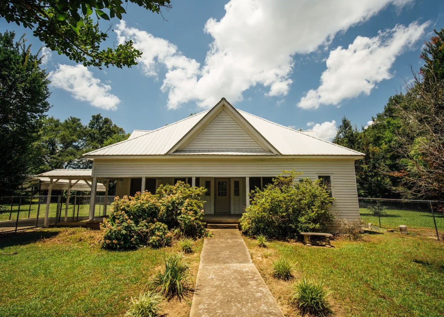 340 Acres with a Home in Kemper County, MS  - Preston, Mississippi, 39354