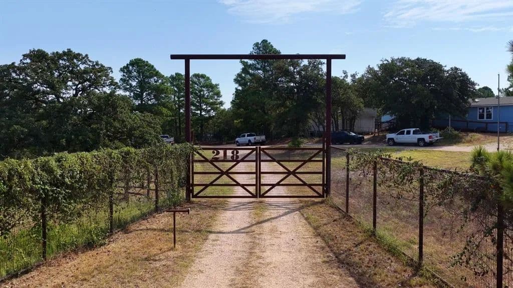 218 Little Ranch Rd, Red Rock, Texas 78662 - Red Rock, Texas, 78662