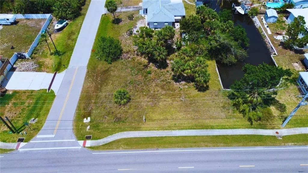 Vacant Land in Punta Gorda - Punta Gorda, Florida, 33950
