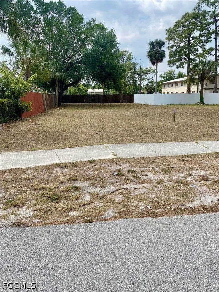 Lots & Land-Other in Fort Myers - Fort Myers, Florida, 33901