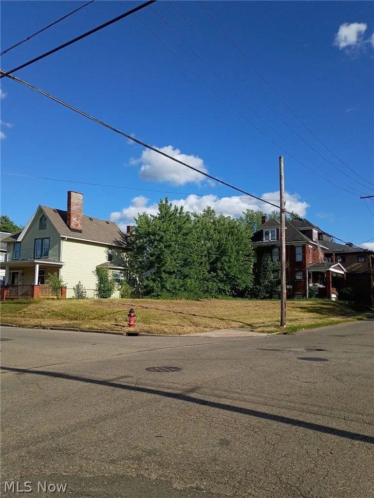 0.11 Acres of Land for Sale in Canton, Ohio - Canton, Ohio, 44703