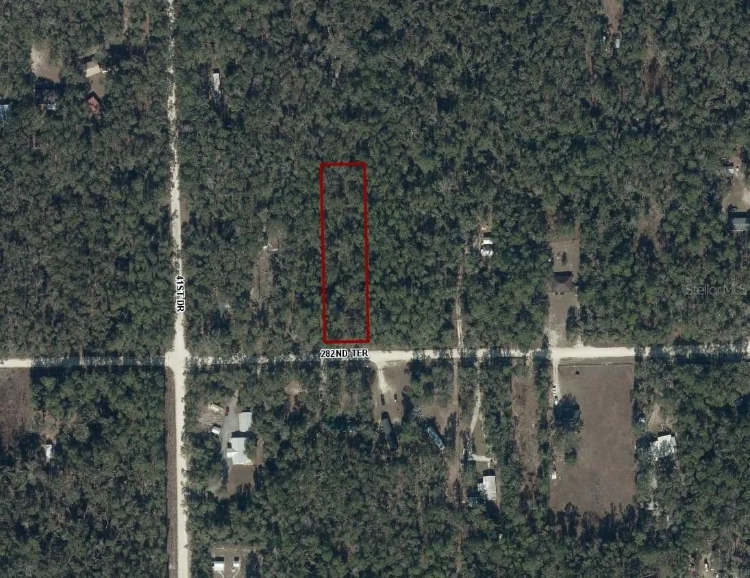 0.92 Acres of Land for Sale in BRANFORD, FL - Branford, Florida, 32008