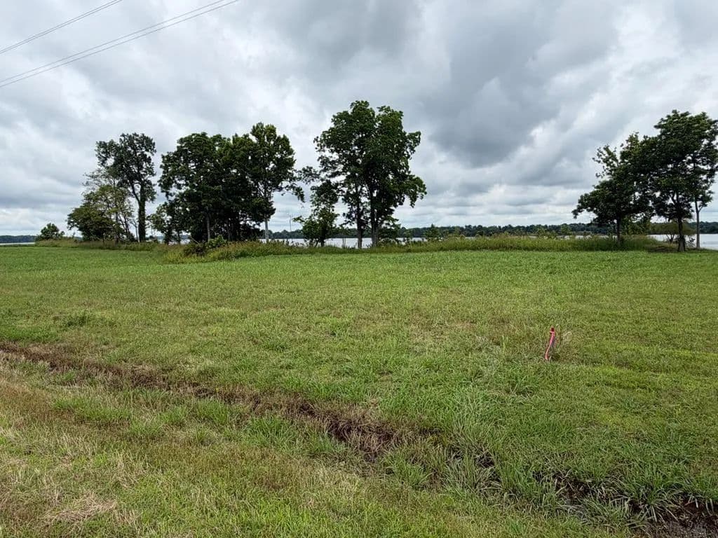 Property from Lot 8 Eagle Lake Shore Rd - KW - Vicksburg, Mississippi, 39183