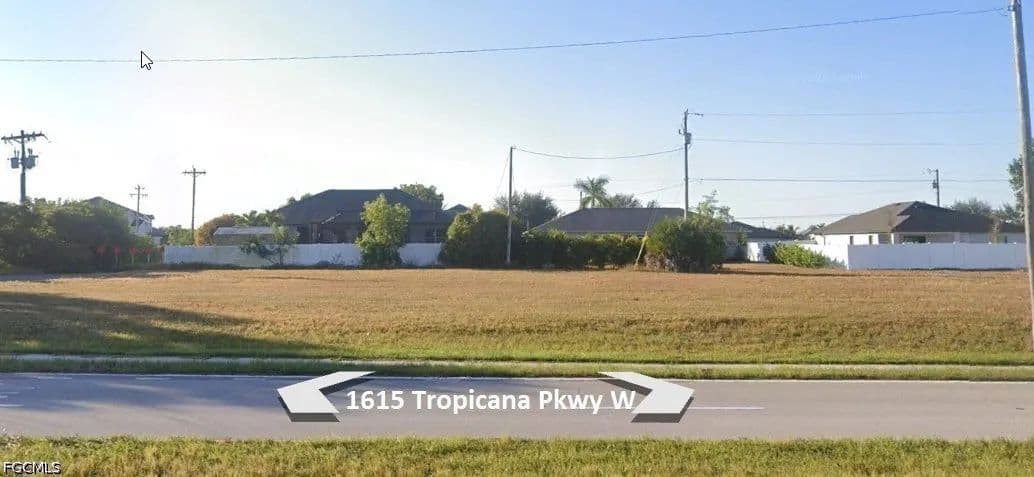 Vacant Land in Cape Coral - Cape Coral, Florida, 33993