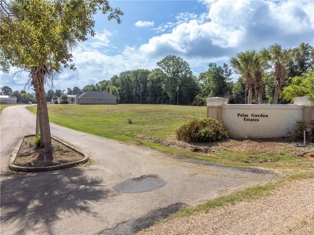 0.2 Acres of Land for Sale in Amite, Louisiana - Amite, Louisiana, 70422