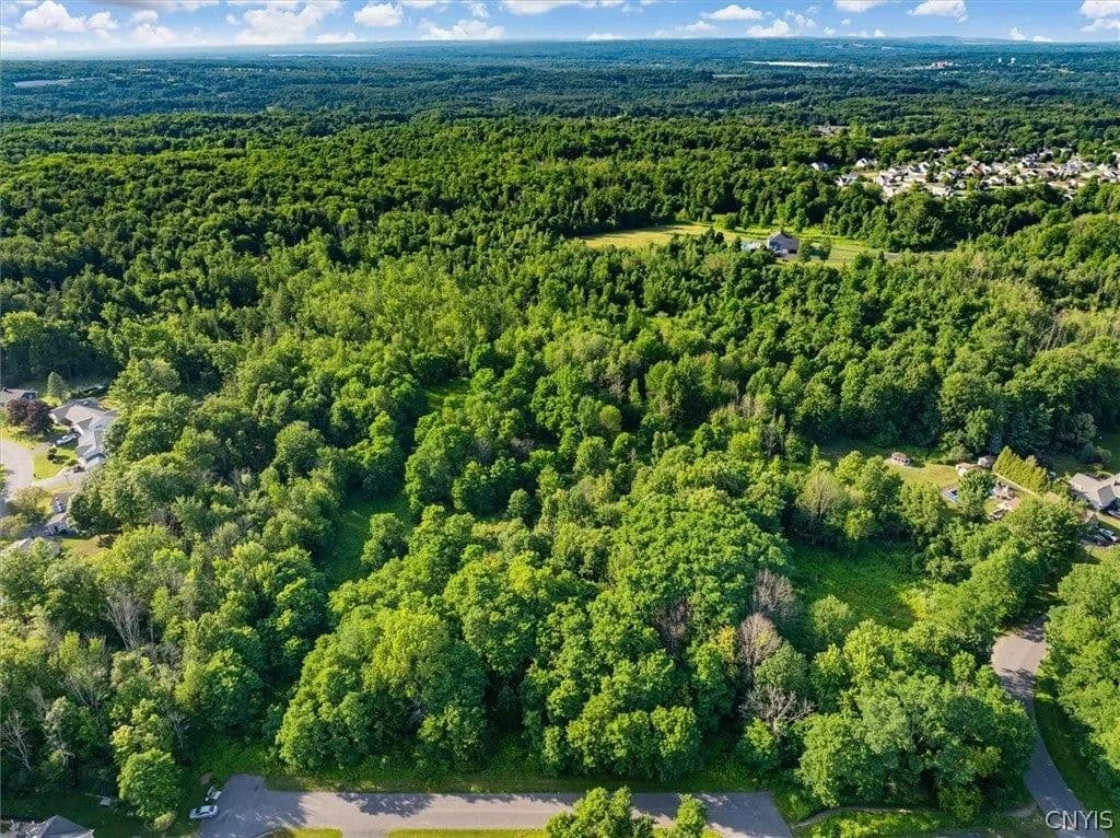Lots & Land-Other in Whitesboro - Whitesboro, New York, 13492