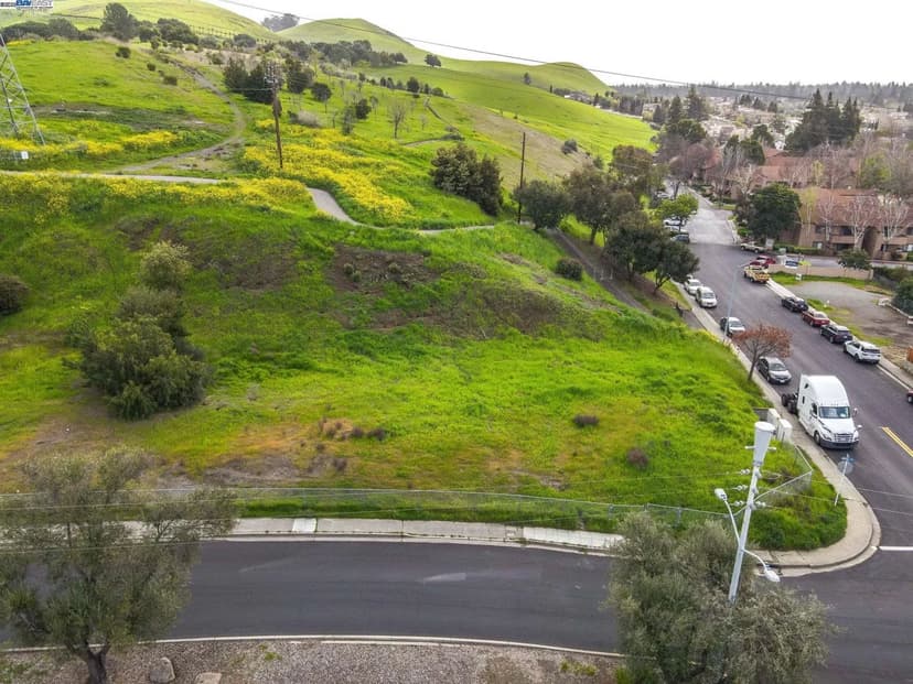 Vacant Land in Union City