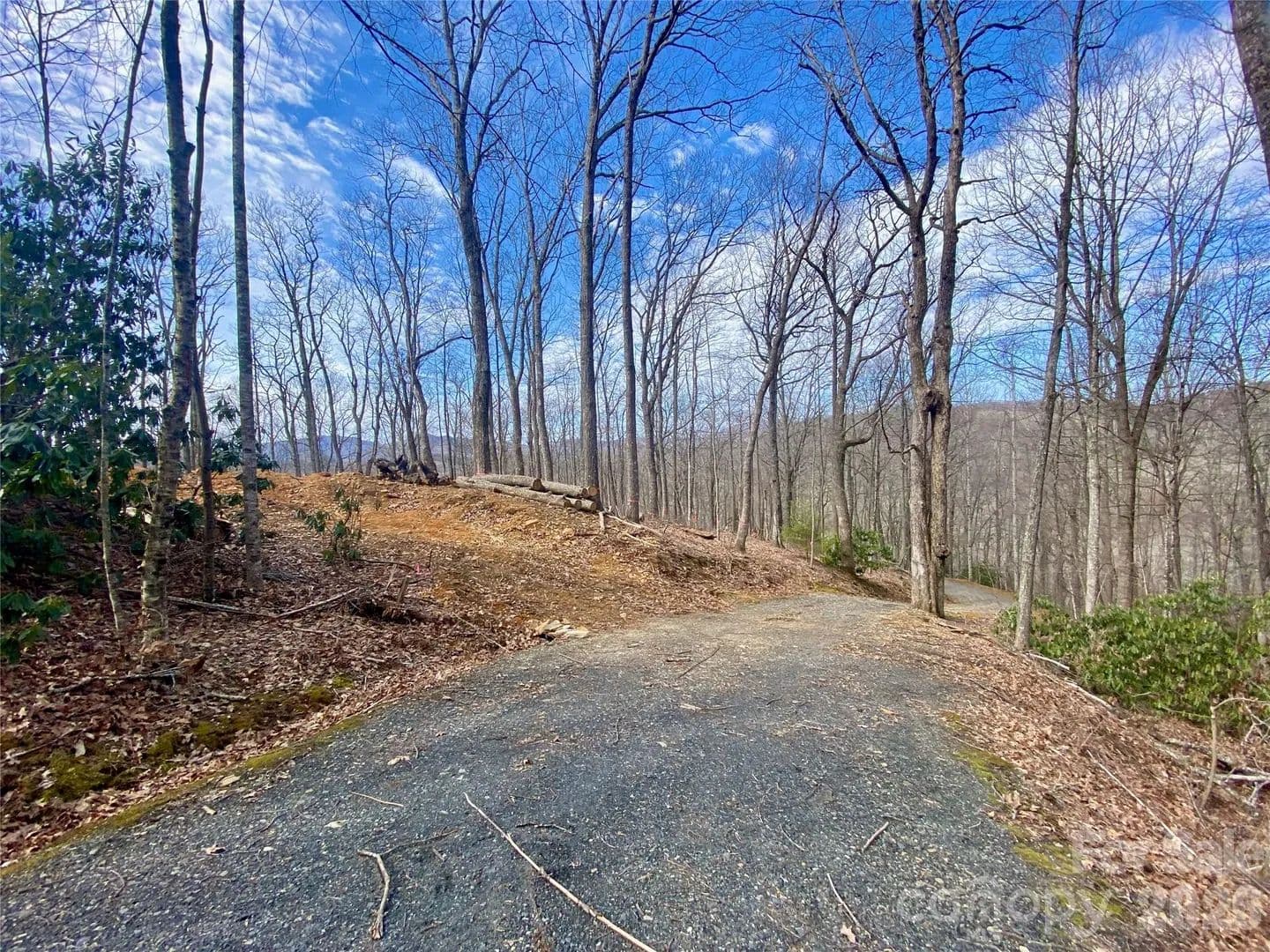 1.53 Acres of Land for Sale in Newland, NC - Newland, North Carolina, 28657
